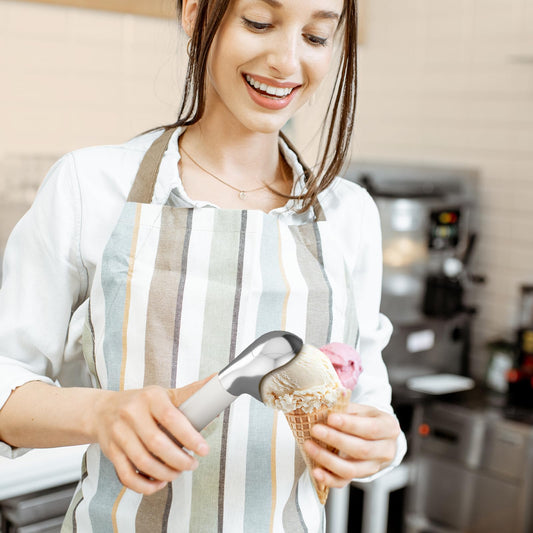 Dalicode Heated Ice Cream Scoop – Electric Scooper for Hard Ice Cream and Desserts, Handheld Heating Up to 158°F, Rechargeable with LED Display, Easy to Clean, Ideal Summer Gift