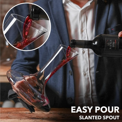 Le Chateau Large Elegant Wine Decanter with Aerator - Hand Blown Lead-Free Crystal Glass Wine Carafe, 750ml Red Wine Decanter, Wine Aerator Accessory for Wine Lovers